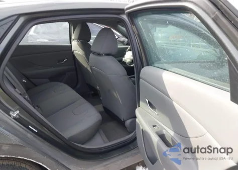 2024 Hyundai Elantra Se z USA, uszkodzony, nr VIN KMHLL4DG2RU765215